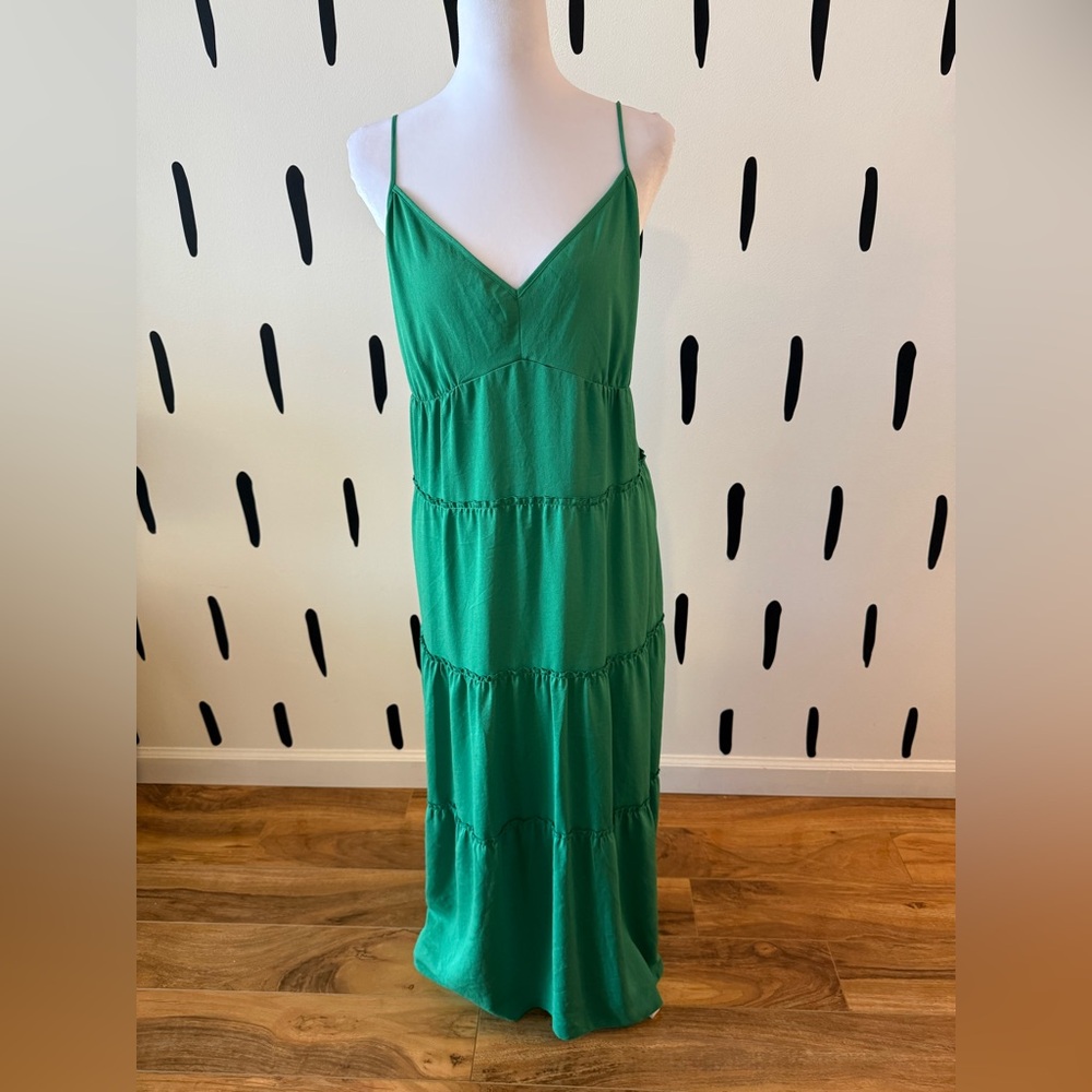 BCBGMaxAzria Emerald Green Tiered Spaghetti Strap Maxi Dress